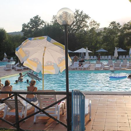 Camping Village La Chiocciola Capannole Экстерьер фото