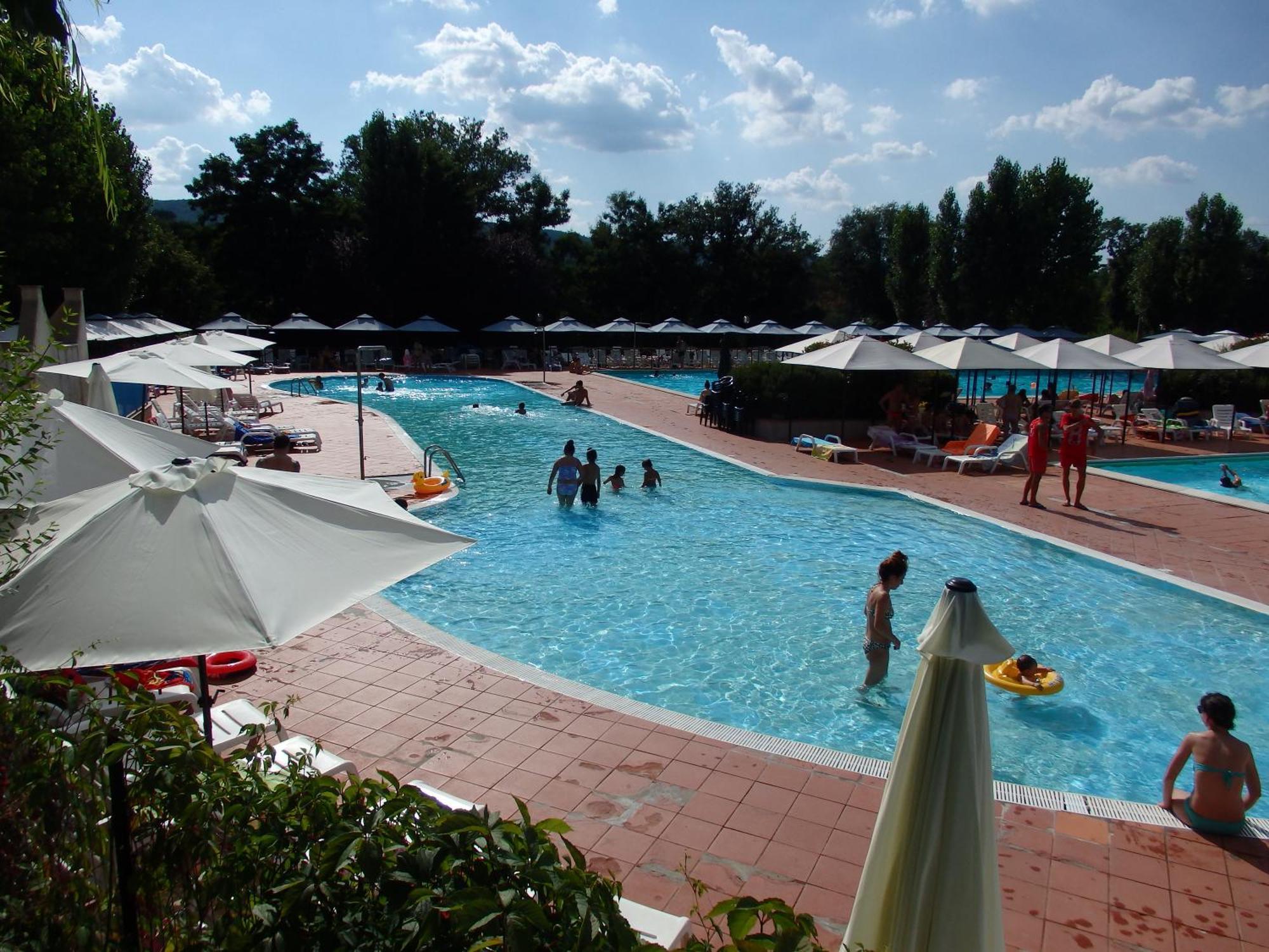 Camping Village La Chiocciola Capannole Экстерьер фото
